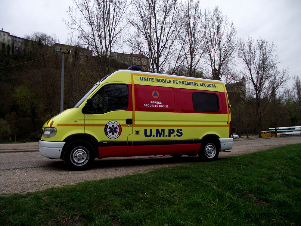 DSCF2375.JPG