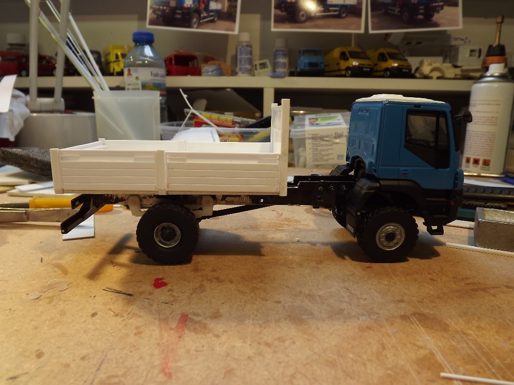 Iveco ERDF Caisse 1 004.JPG