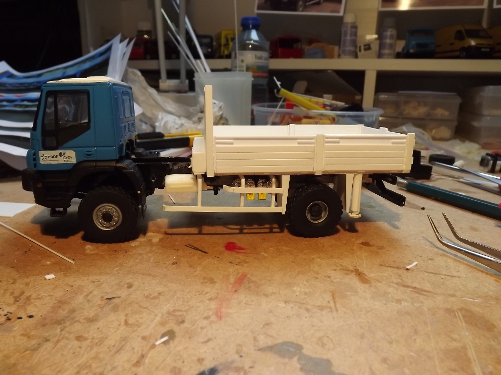 iveco caisse 4 002.JPG
