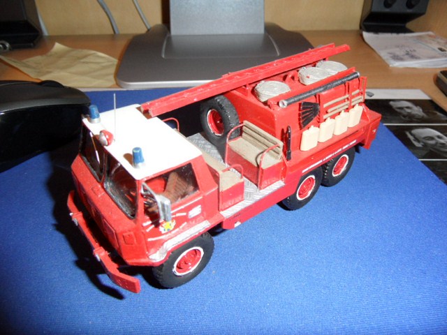 Berliet FF415 6x6.JPG