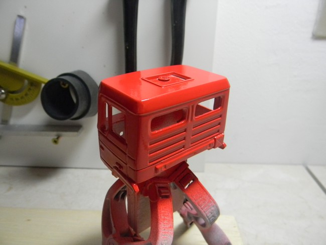 CPCE-1ère couche rouge cabine B.jpg