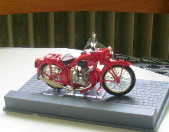SL370395.JPG