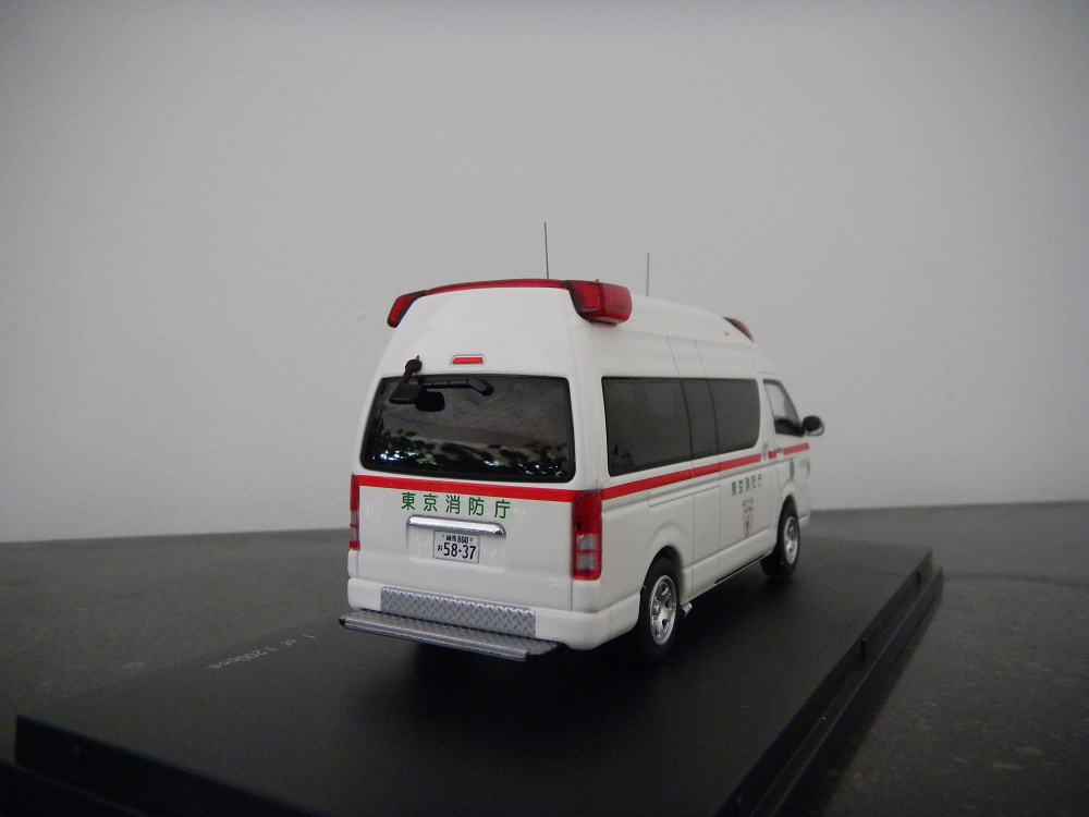 Kyosho CN430902 Toyota Himedic Tokyo (4).JPG