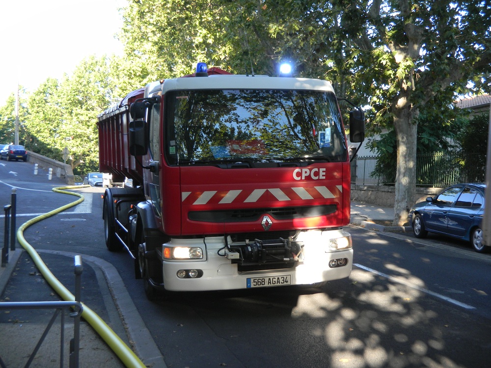 568 AGA 34 CPCe + CeDA Beziers 9 08 2013.JPG