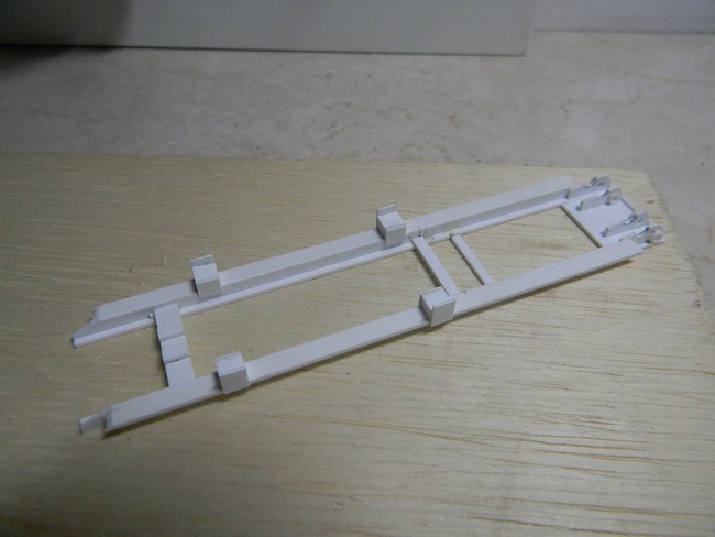 CPCE- supports longerons berce B.jpg