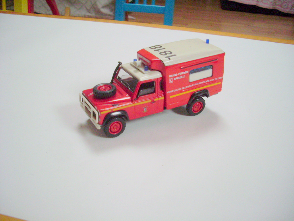 SL371451.JPG