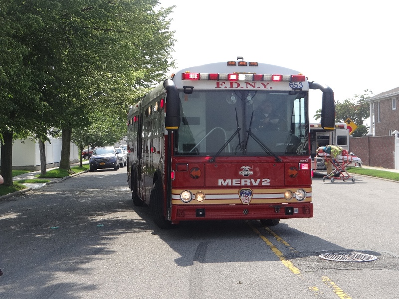 Major Emergency Response Vehicle 2, FDNY.jpg