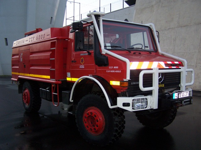 100_5199 r.JPG