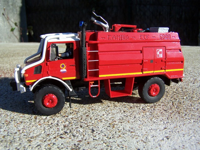 100_5431 r.JPG