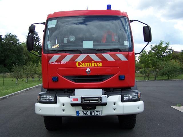 100_6652r.JPG