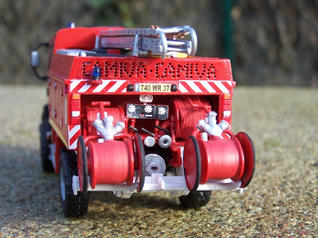 100_7302r.JPG