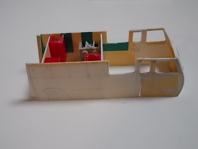 WIP DELAHAYE f pres cotés a.JPG