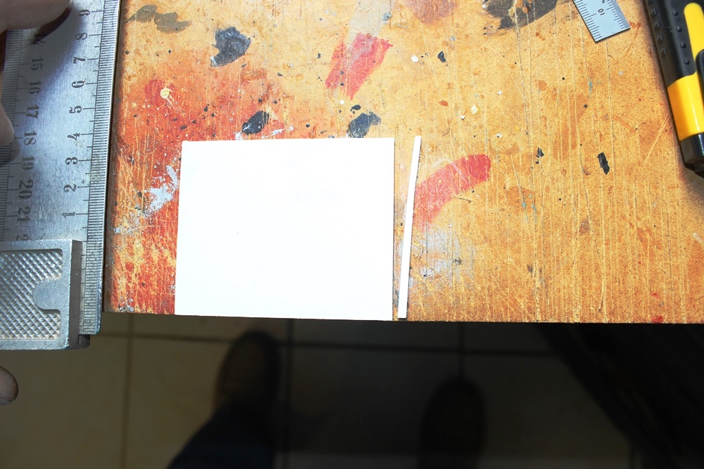couper du plastique 005.JPG