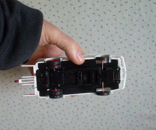 SL371683.JPG