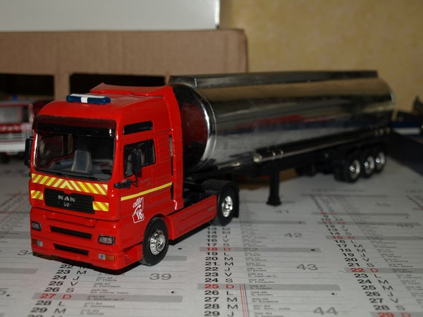 mini 005.JPG