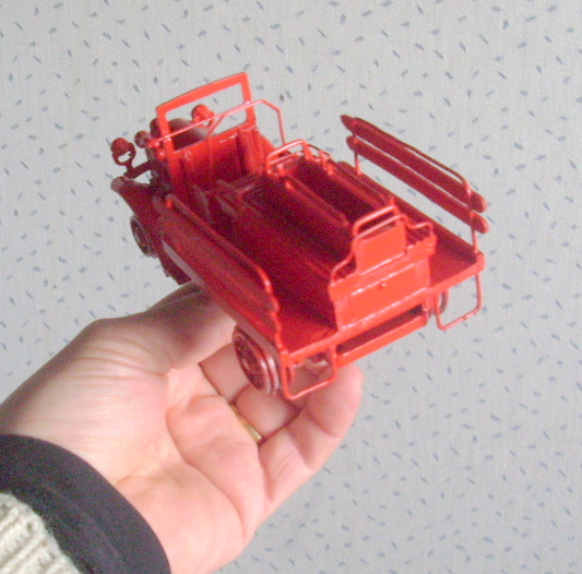 SL370002.JPG