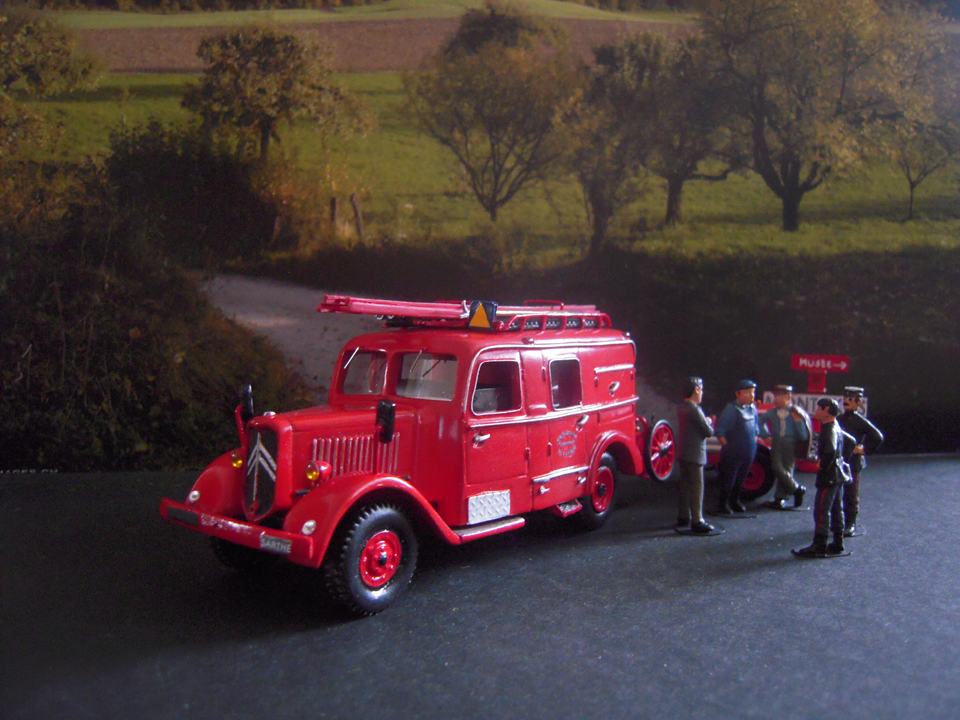 CITROEN P 45 presentation (Copier).jpg