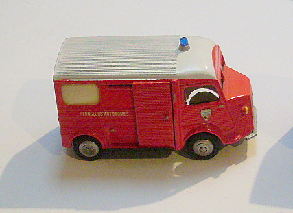 SL370524.JPG