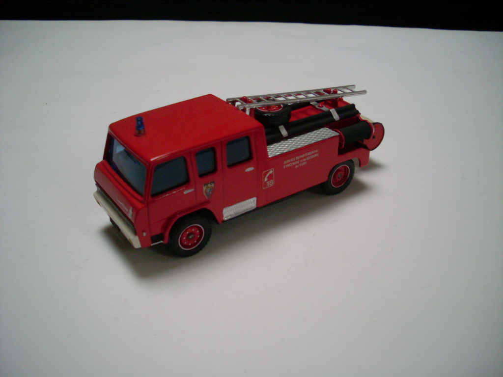 SL370674.JPG