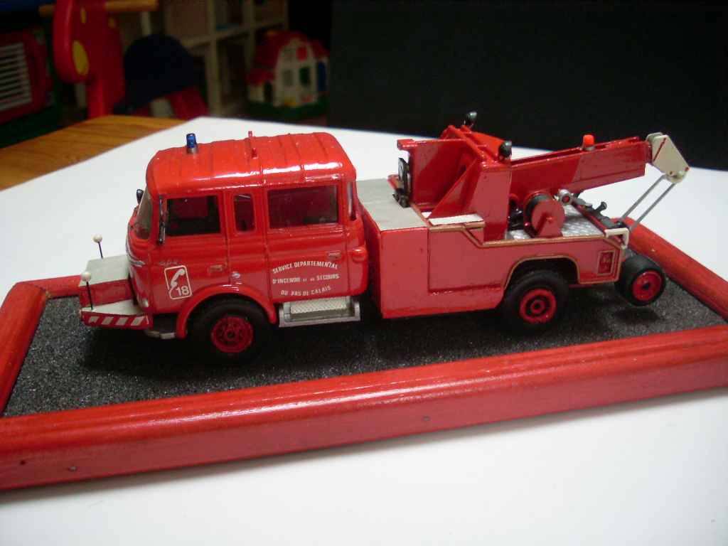 SL370745.JPG