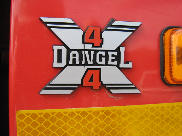 LOGO DANGEL.jpg