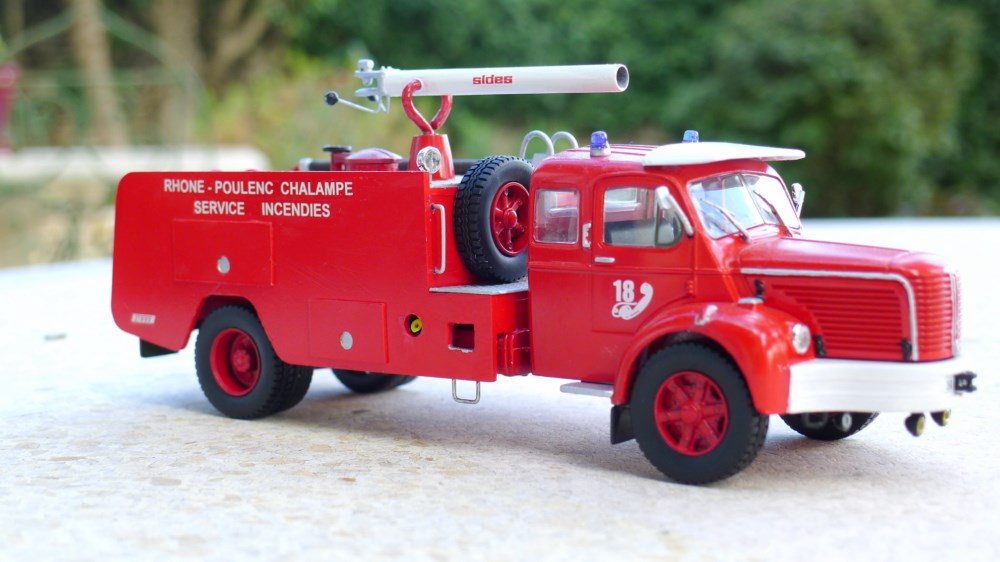 VMR berliet GLM b [1600x1200].JPG