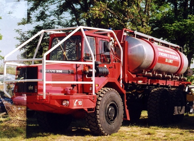 Volvo bm vpce-c11.jpg