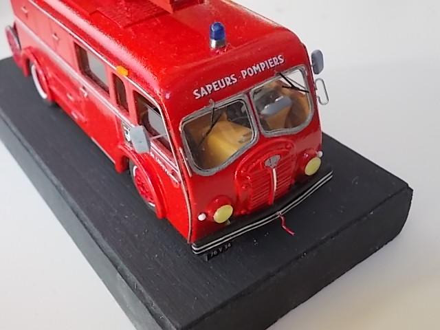 FID DELAHAYE f av.JPG