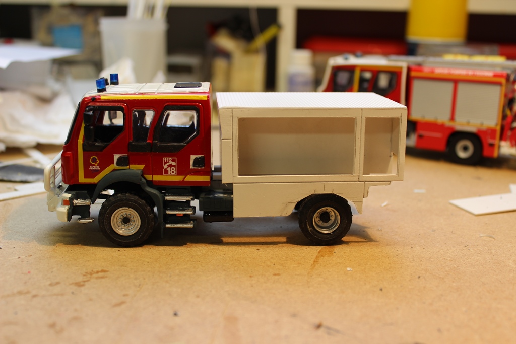Caisse 005.JPG