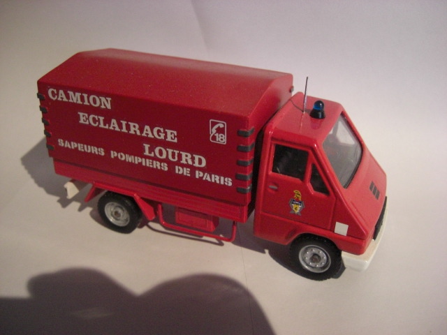 FID RENAULT EL e.jpg