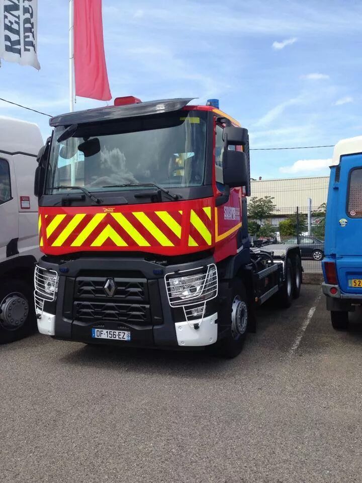 5258dfc9ae.jpg