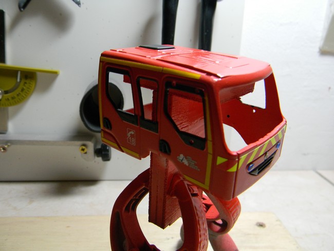 FPT- Pose 18 et logos portières 002.jpg