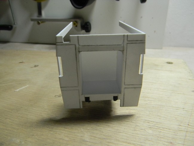 FPT- Arrière caisse 001.jpg