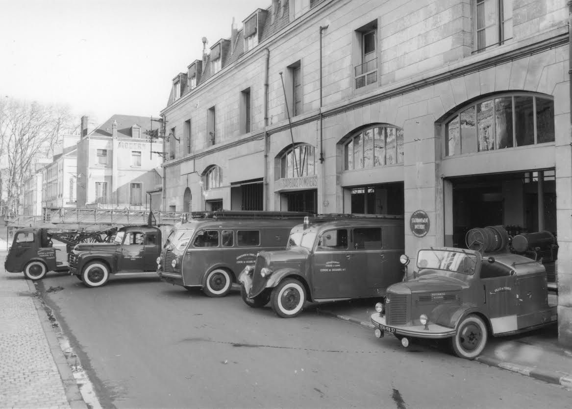 Tours  rue des minimes suite.jpg