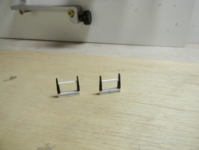 FPT- Rouleaux échelles sur supports 001.jpg