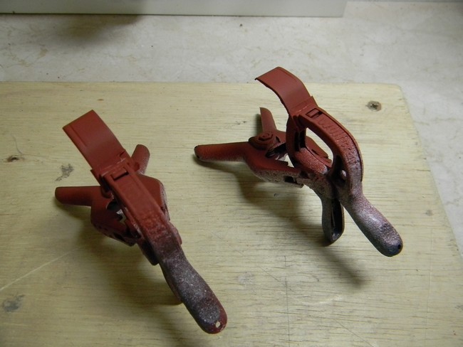 FSD- Peinture rouge-brun garde boues 001.jpg