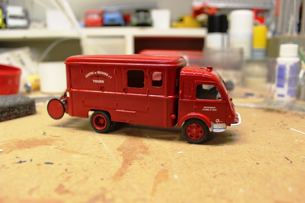 peinture et vernis 005.JPG