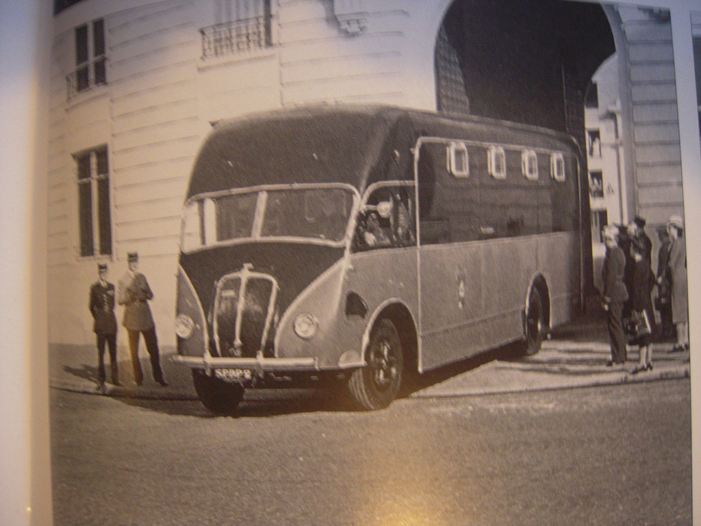 GMC BILLARD 009 (Copier).JPG