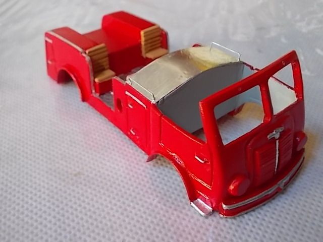 WIP BERLIET GLA dessu tonne a.jpg