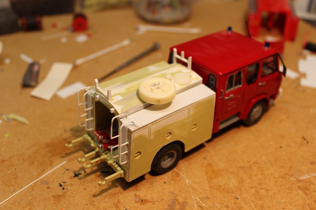 caisse accessoires 003.JPG