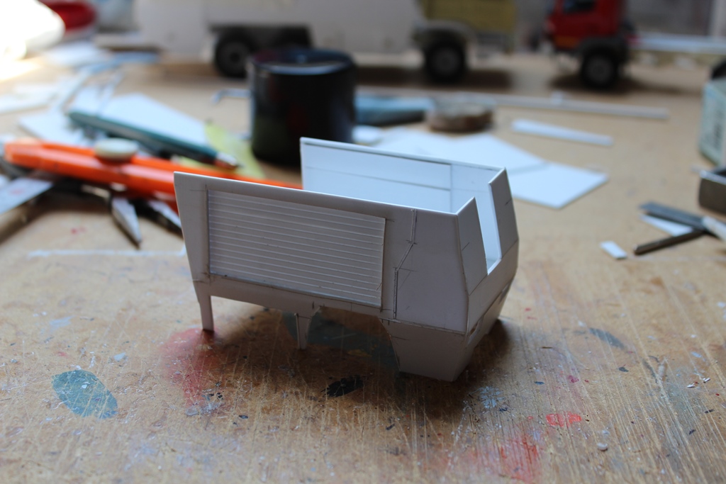 caisse 002.JPG