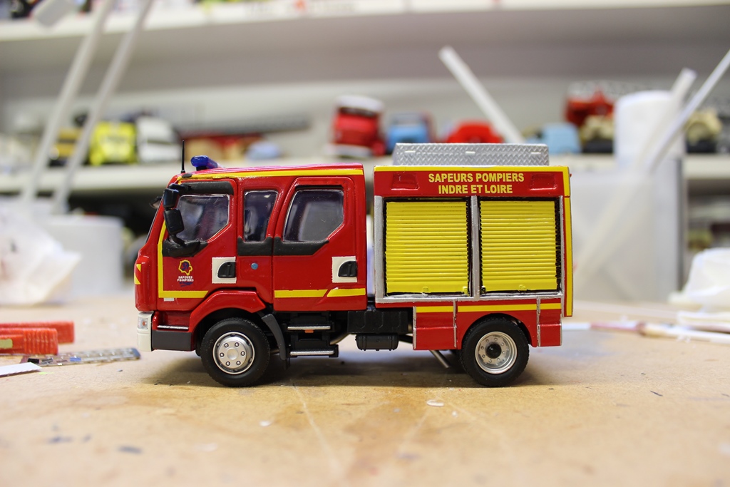 caisse vernis 001.JPG