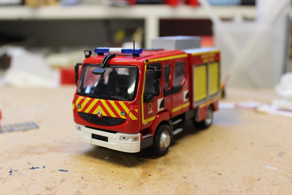 caisse vernis 004.JPG