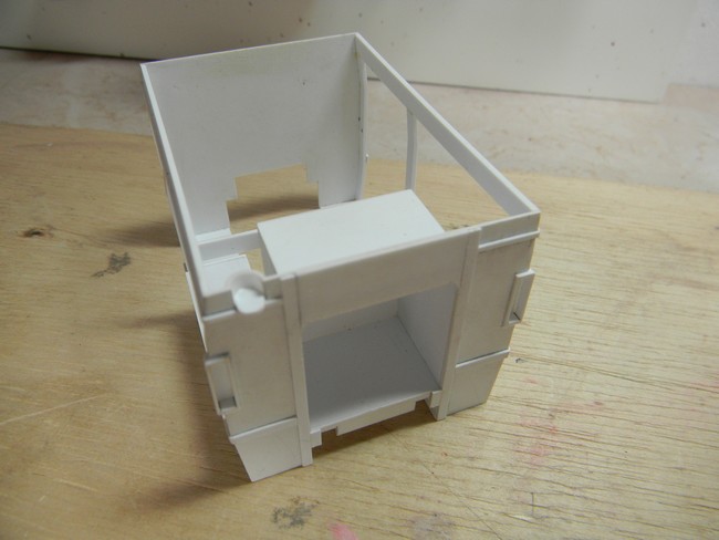 FPT- Collage support gyrophare caisse 001.jpg