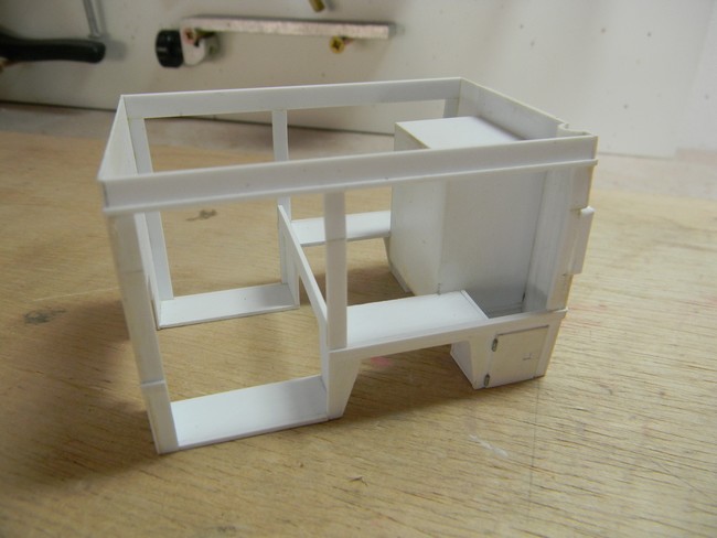 FPT- Finition dessous caisse 001.jpg