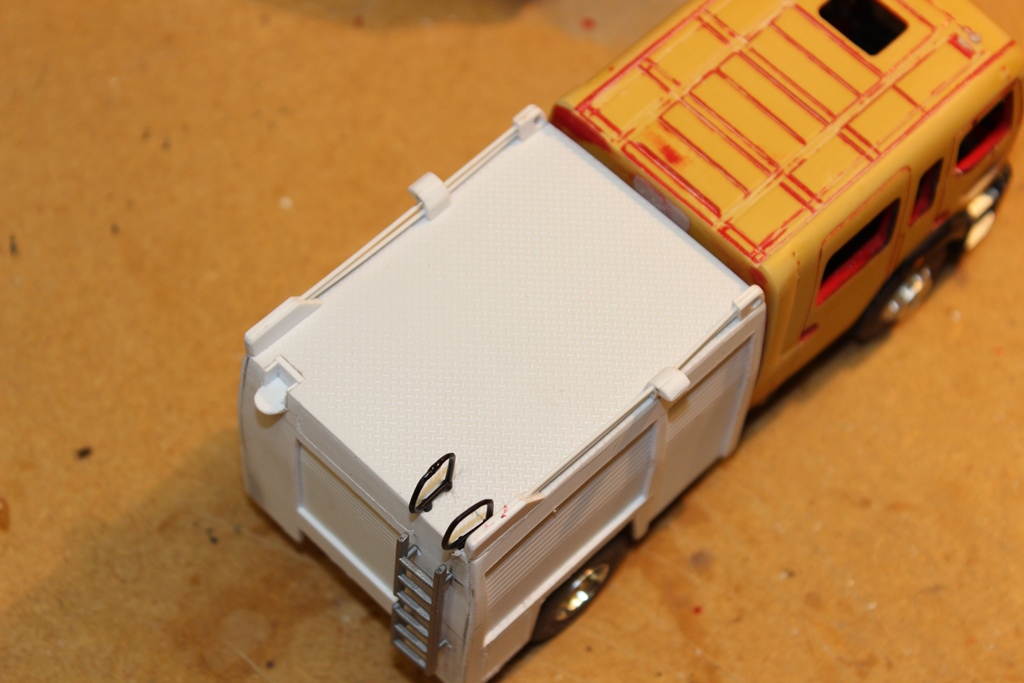 Caisse SIDES 004.JPG