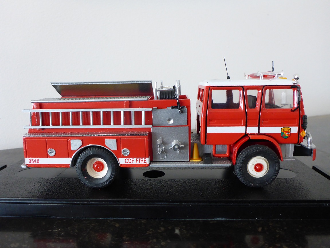 MACK MS200 Engine 9548 CDF Fire (4).JPG