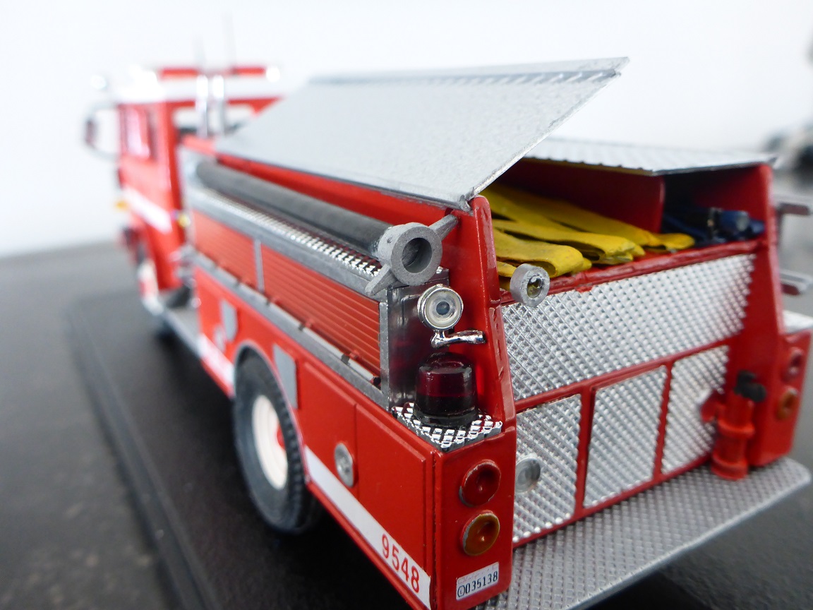 MACK MS200 Engine 9548 CDF Fire (10).JPG