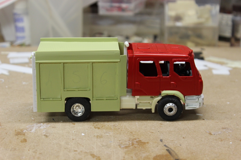 essais peinture 004.JPG