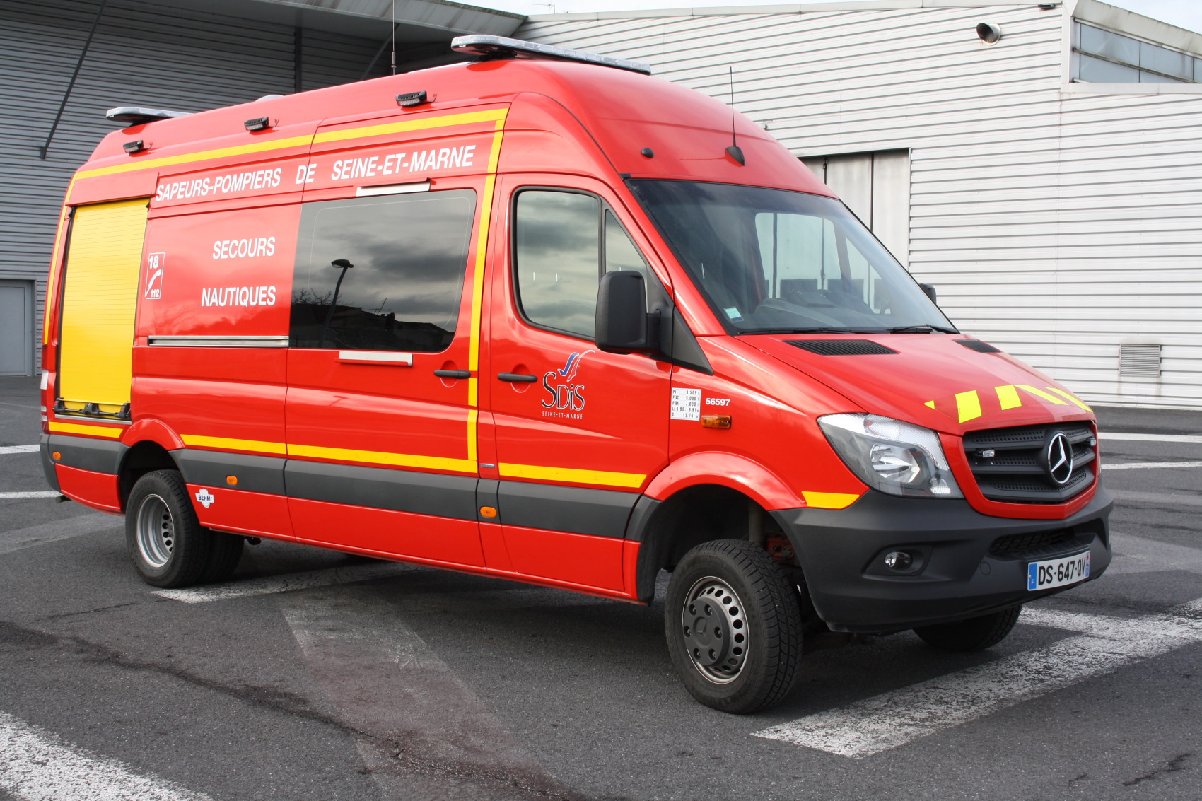 VPL MEAUX DS-847-QV SDIS77 AVD1 BIS.JPG